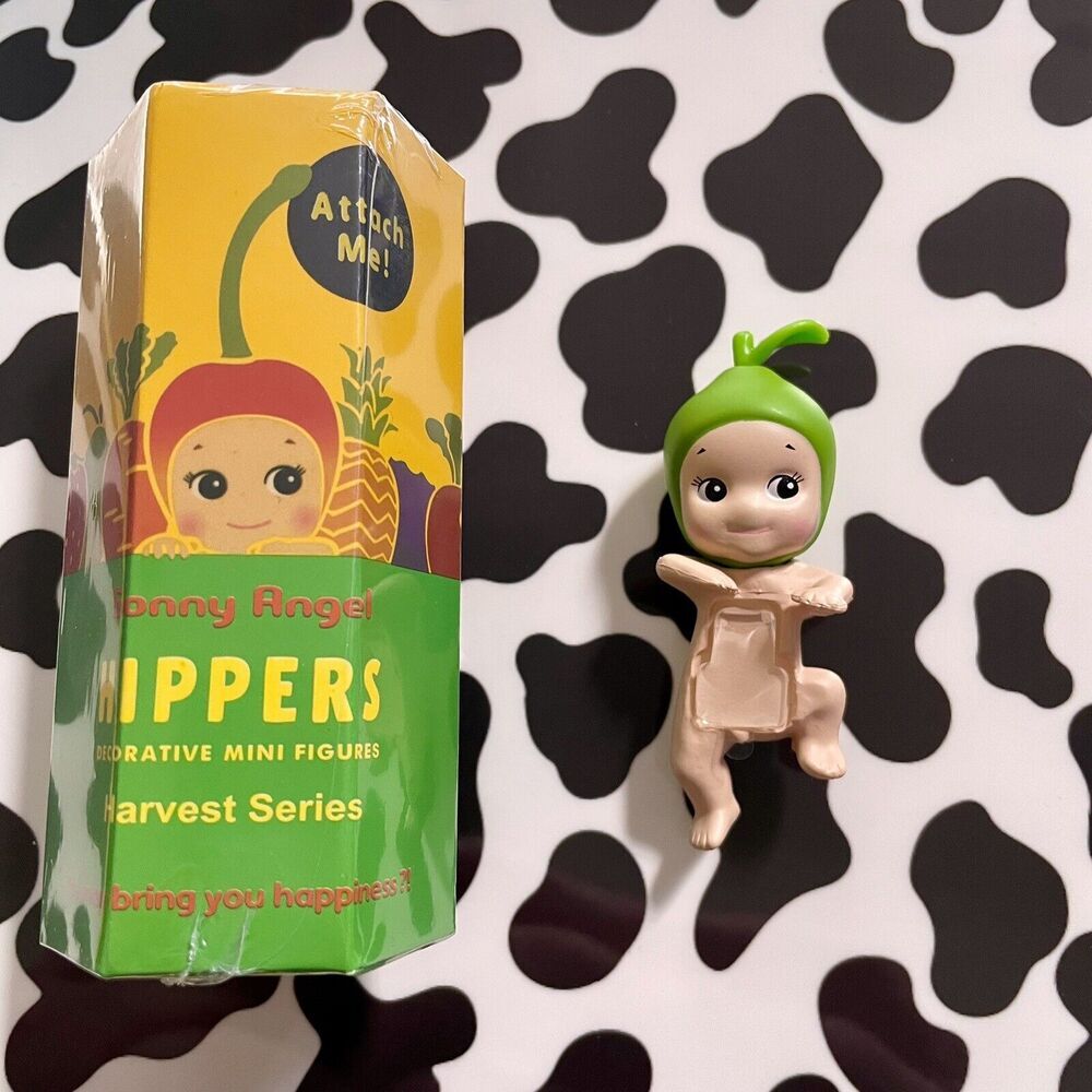 Sonny Angel Hippers Pear Harvest series Mini Figure Fruit Vegetable Attach Me